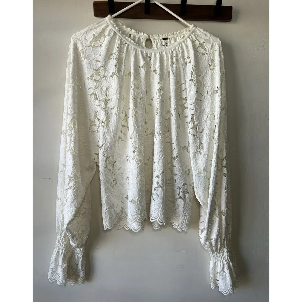 Free People White Lace Ruffle Sleeve Round Neck Women's Blouse Size S